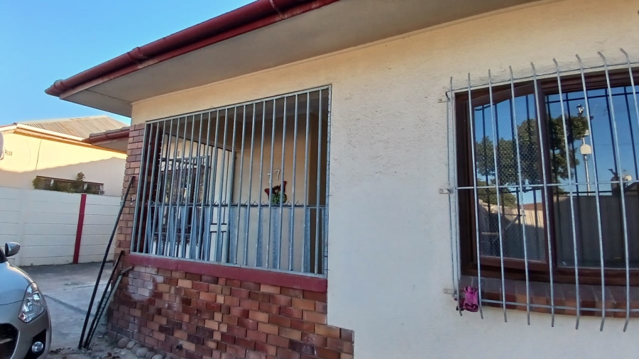 To Let 3 Bedroom Property for Rent in Townsend Estate Western Cape